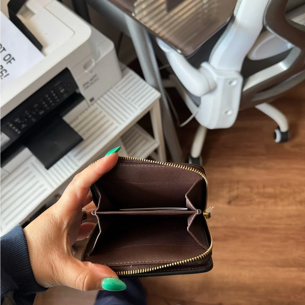 Coach Leather Zip Wallet Maple Brown Billfold NWT Compact Wristlet Style🤎 - Picture 5 of 5